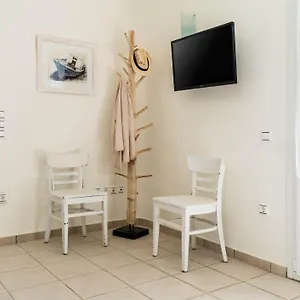 Makani Suites Ano Mera